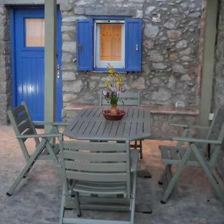 Appartement To Petradi à Avgonima Extérieur photo
