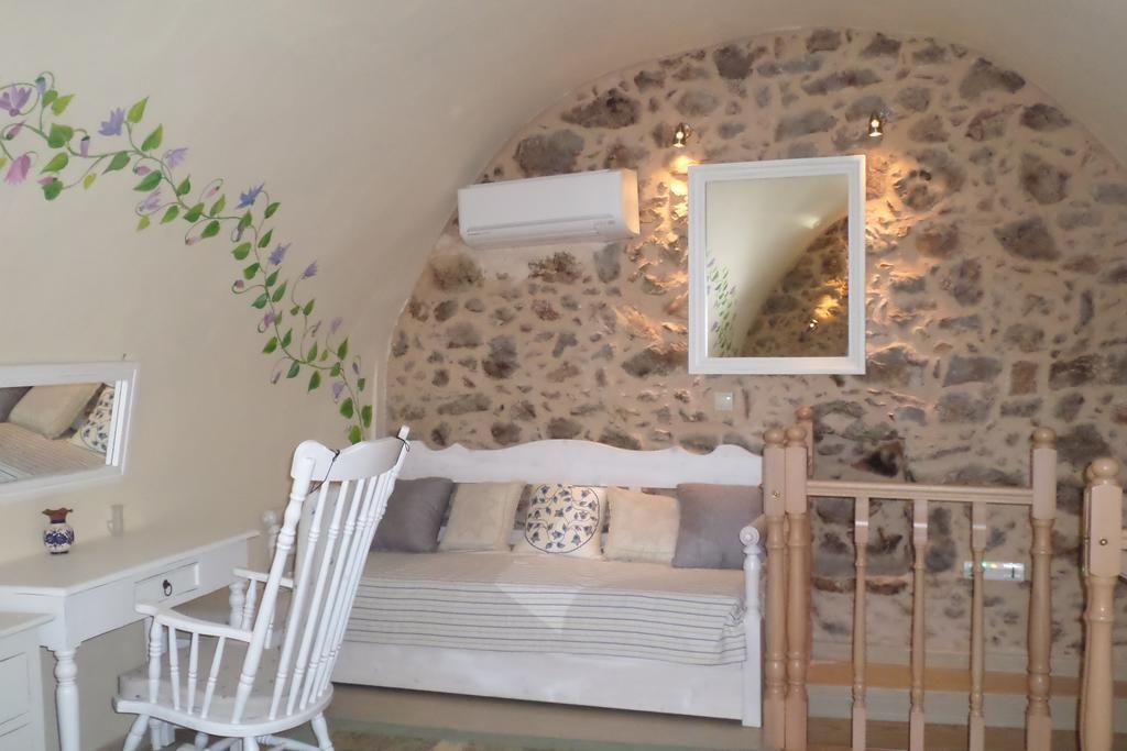 Appartement To Petradi à Avgonima Chambre photo