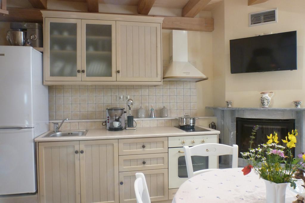 Appartement To Petradi à Avgonima Chambre photo